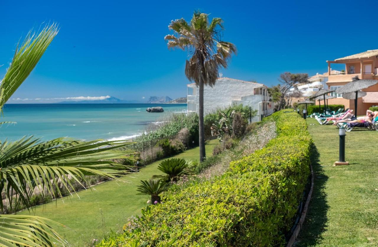 Fantastic Beachfront Apartment Estepona Buitenkant foto